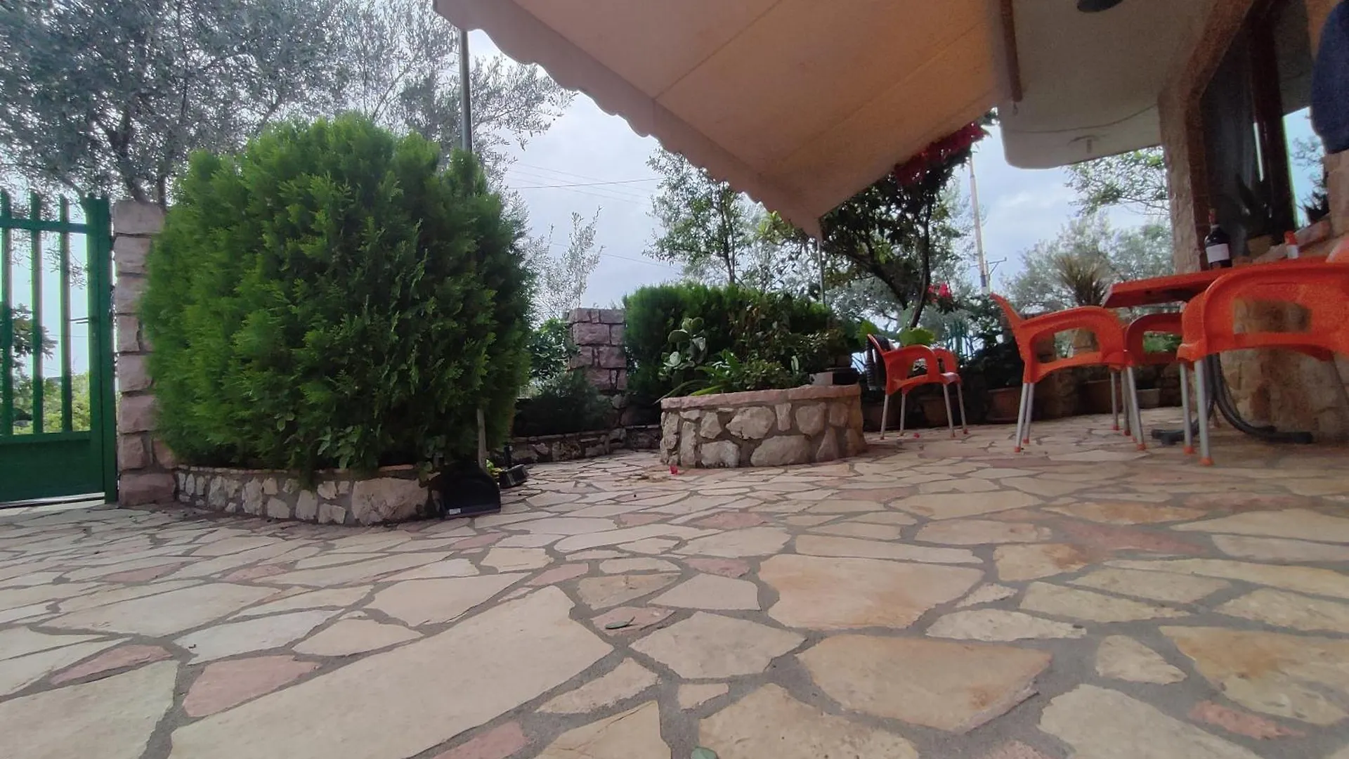 Vila Redstone Apartment Ksamil