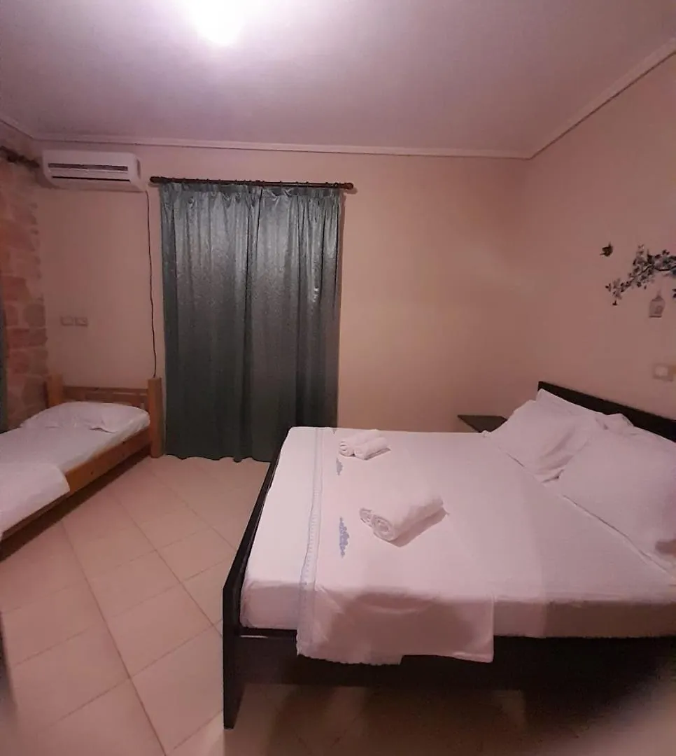 Vila Redstone Apartment Ksamil